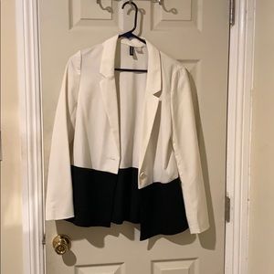 Black and white Oversized blazer from H&M